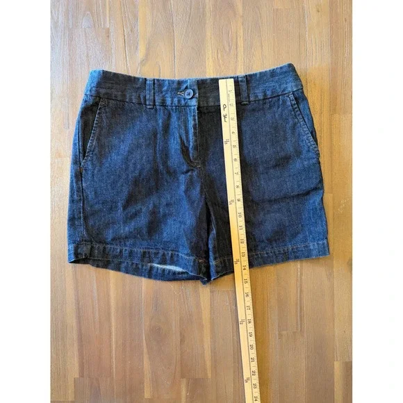 LOFT Outlet Women's Dark Wash Denim Shorts Size 6 Casual Everyday Style - Picture 4 of 7